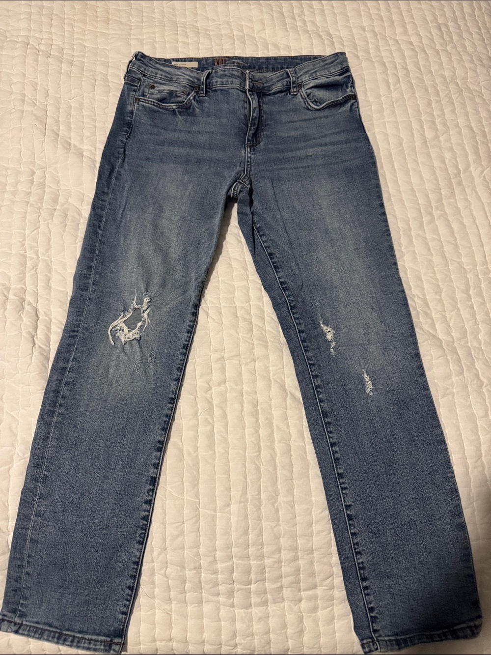 Kut from the Kloth “Katy Boyfriend” Faded Blue Straight Leg Jeans